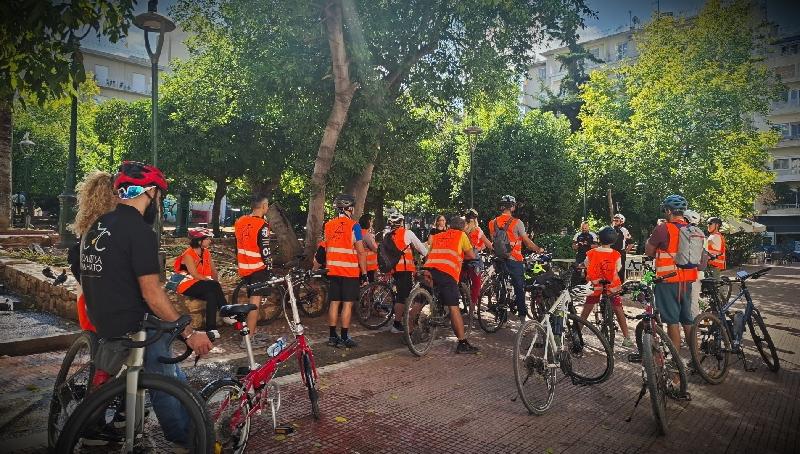 Cyclists preparing for a group ride